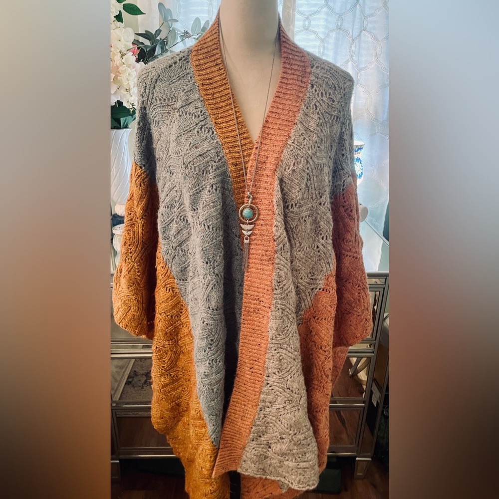 Sundance Crochet Colorblock Poncho Wrap Sweater Gray, Blue & Orange Size M/L